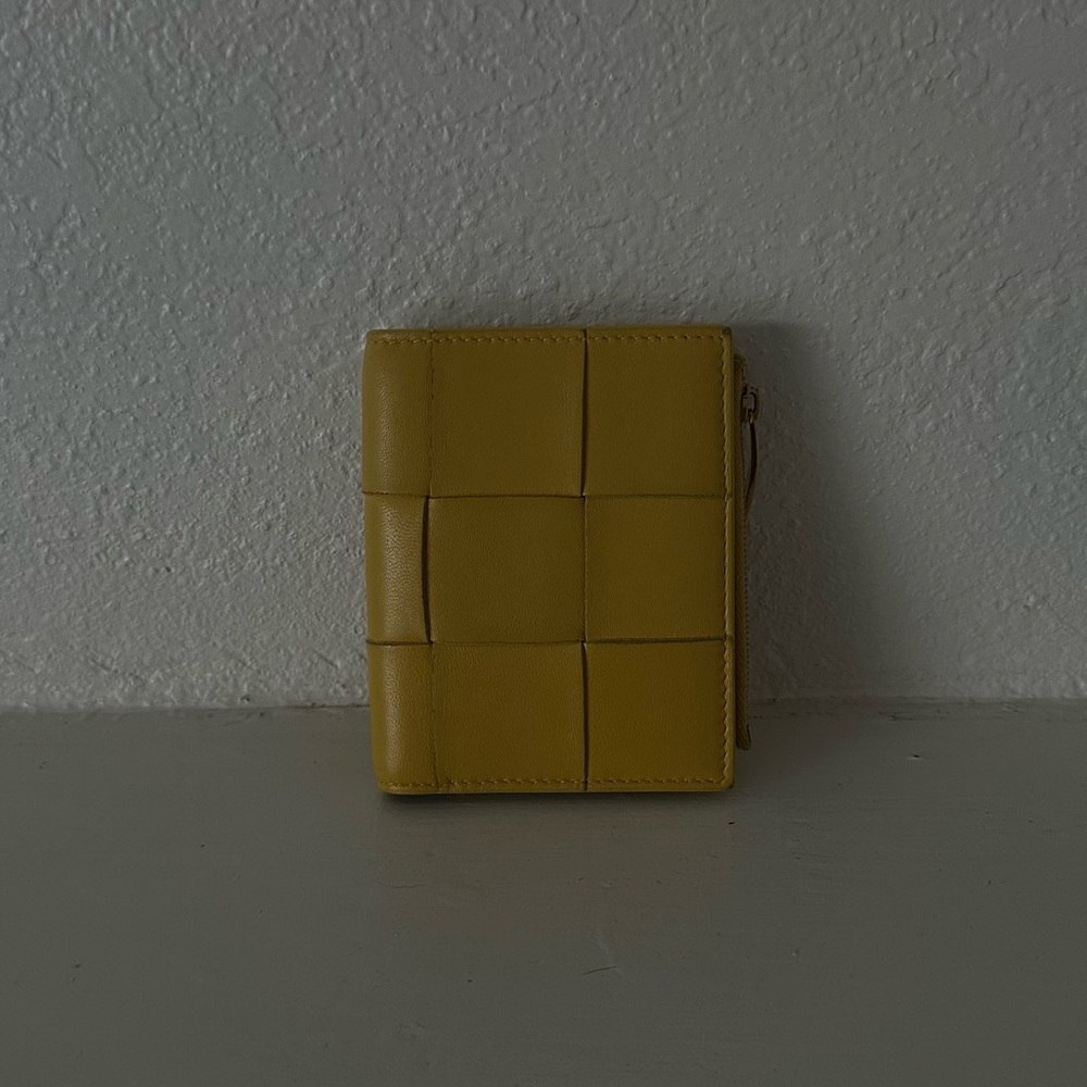 BOTTEGA VENETA Cassette Wallet